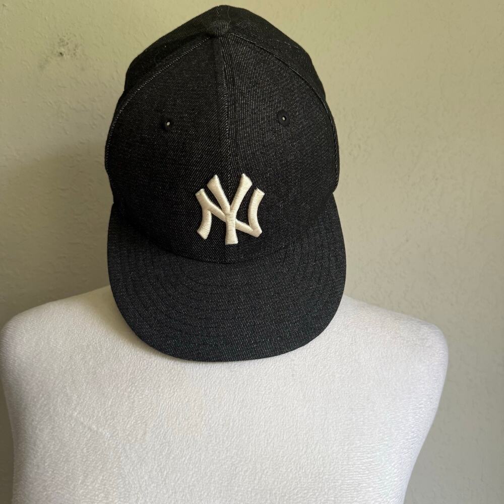Men’s Black 7 1/4 New Era New York Yankees Sporty MLB Athletic Fitted Hat